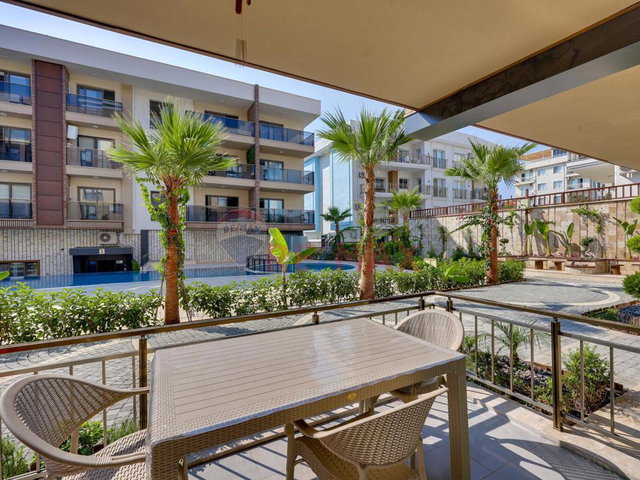 KUŞADASI YAREN LİVİNG SİTESİNDE 55M2  1,5+1 EŞYALI SATILIK DAİRE