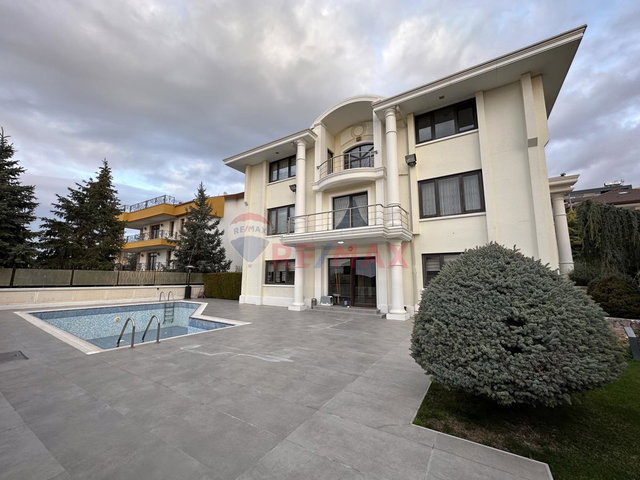 BEYTEPE BEYLER CADDESİNE YAKIN TAM MÜSTAKİL,HAVUZLU 7+2 SATILIK VİLLA