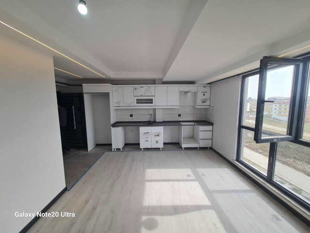 UFUKATASEVER GAYRİMENKULDEN KIZILPINARDA SATILIK ARA KAT 1+1