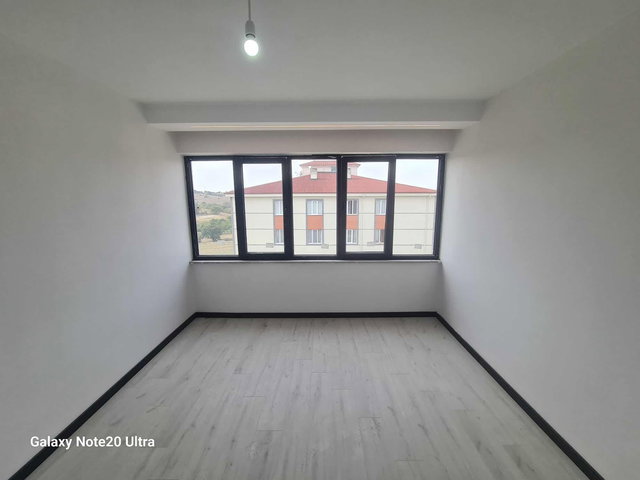 UFUKATASEVER GAYRİMENKULDEN KIZILPINARDA SATILIK ARA KAT 1+1