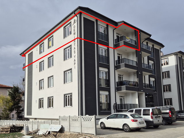ÇINAR GRUP'DAN SATILIK KAPALI OTOPARKLI VE KİLERLİ 4+1 DAİRE