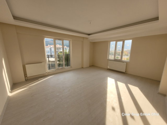 ÇINAR GRUP'DAN SATILIK KAPALI OTOPARKLI VE KİLERLİ 4+1 DAİRE