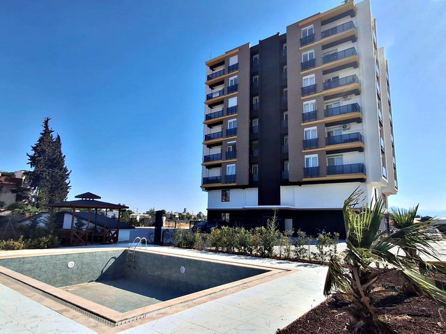 Altınova Sinan Merkezi Konum Havuzlu Site İçerisinde 2+1 Daire