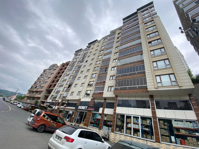 TRABZON AKYAZI PARK SİTESİ'NDE 3+1 SATILIK DAİRE