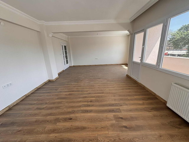 NOVUSS GAYRİMENKUL\ŞİRİNYER MİGROS KARŞISI 140 m2 KİRALIK 3+1