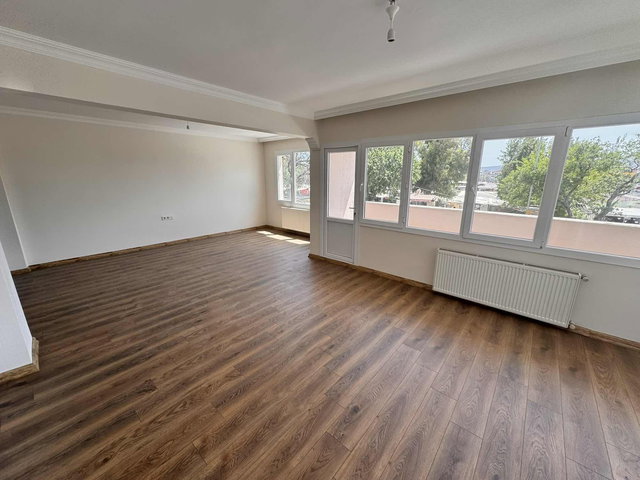 NOVUSS GAYRİMENKUL\ŞİRİNYER MİGROS KARŞISI 140 m2 KİRALIK 3+1
