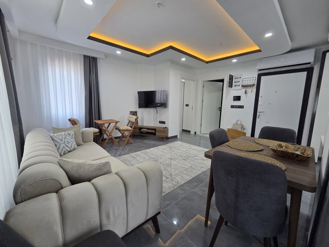 ALTINTAŞ MH.'DE FULL ÖZELLİKLİ SİTEDE ARAKAT EŞYALI KİRALIK 1+1