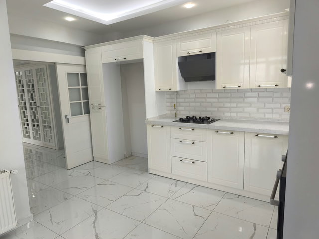PEX ANKADAN GÜNGÖR TECDE CADDE LOKASYONUNDA KİRALIK4+1 LÜKSDAİRE