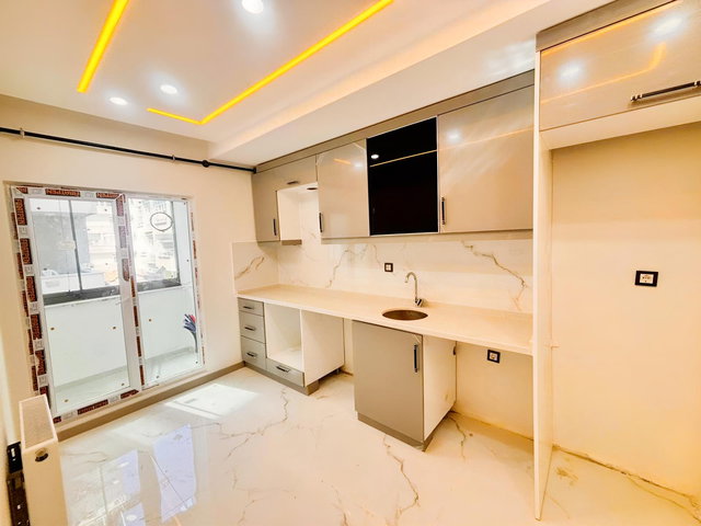 FA ÖZBİRDEN ÇERKEZKÖY'DE CAM BALKONLU KAT VE DAİRE SEÇENEKLİ 2+1