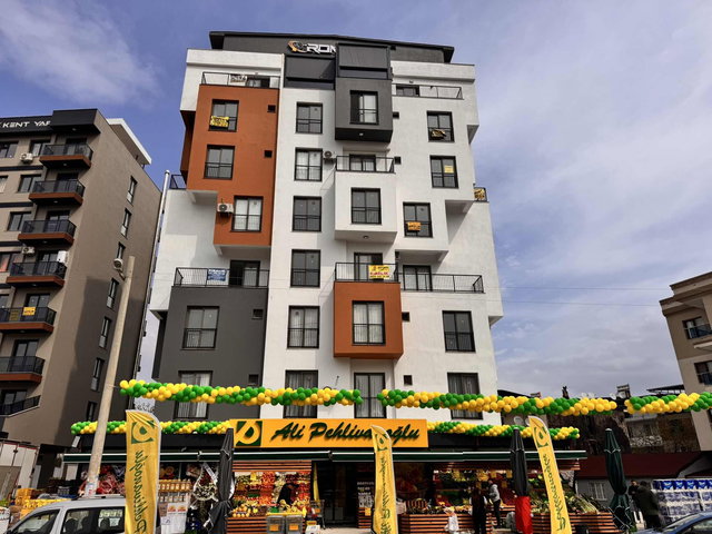 NOVUSS GAYRİMENKUL\BUCA METRO KARŞISI SİTE İÇİ SATILIK 1+1