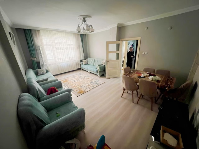 MRT GRUP'TAN SATILIK ESENLER MEDİPOL DİBİ 2+1 124m² YÜKSEK GİRİŞ