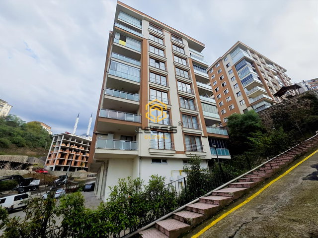 AKÇAABAT YAYLACIK GÜLVADİ SİTESİNDE 2+1 KİRALIK DAİRE