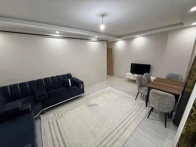 VAN EZBERCİLER CİVARI KİRALIK 1+1 LÜX DAİRE