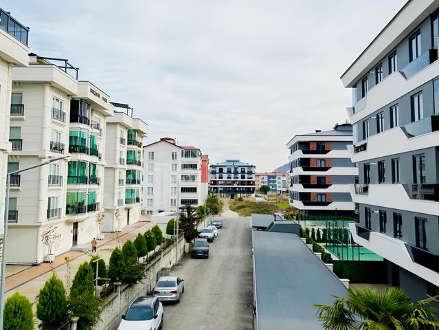 SATILIK EŞYALI 1+1 DAİRE CUMHURİYET SAHİLDE