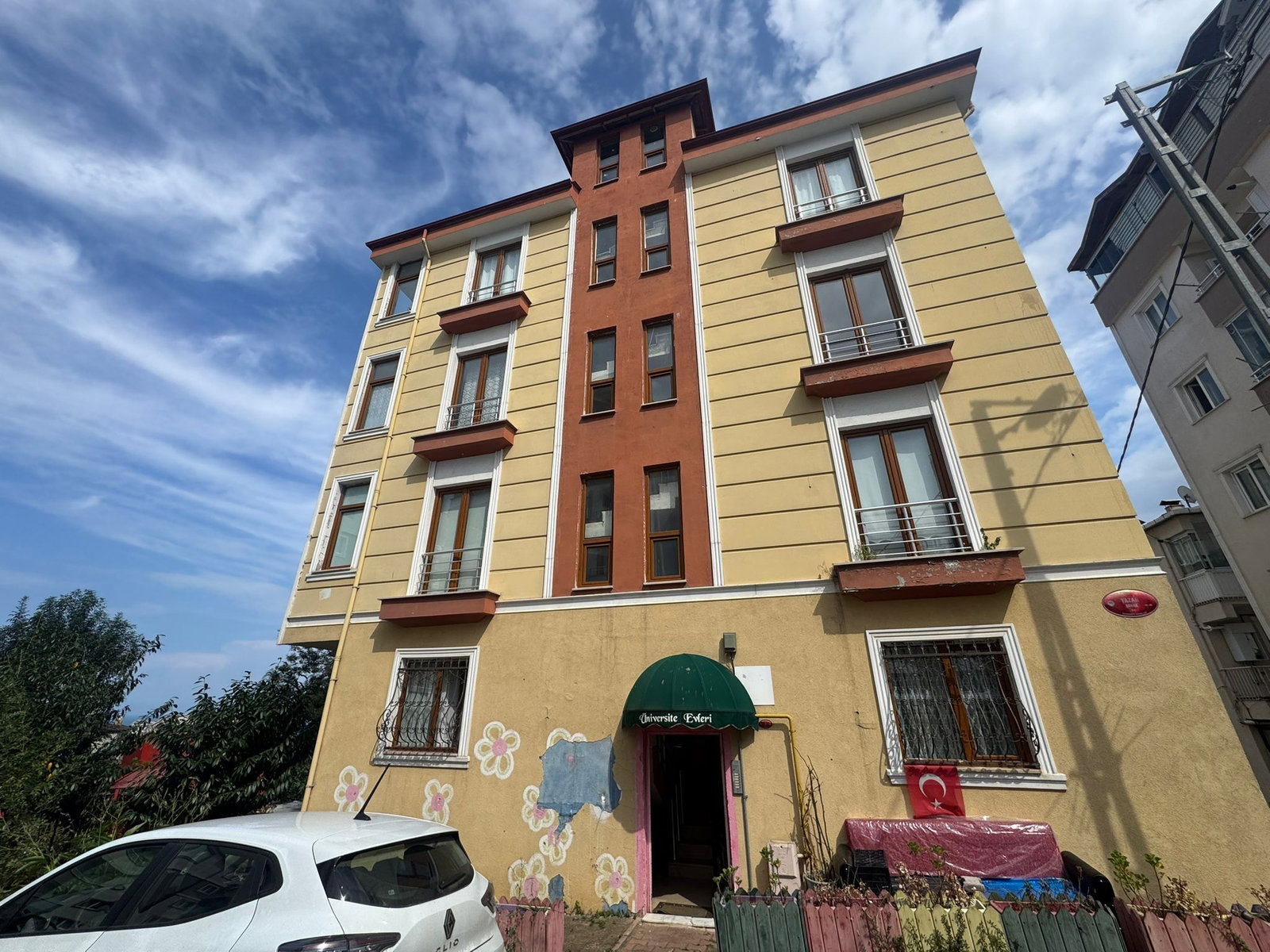 TRABZON KALKINMADA EŞYALI, DENİZ MANZARALI 2+1 DAİRE