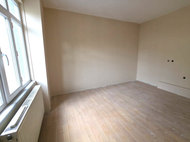 CUMHURİYET MH.SÖĞÜTLÜ ÇAYIR CD ÜZERİNDE 2+1 ARA KAT DAİRE