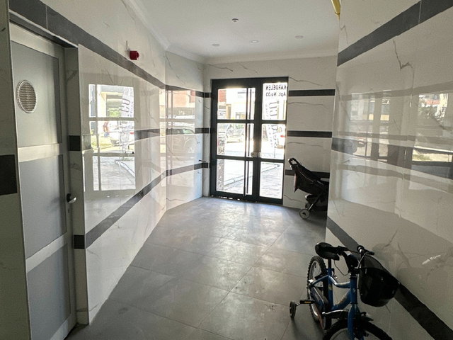 YUSUF USTA GAYRİMENKULDEN CADDEYE CEPHE 2+1 KİRALIK DAİRE