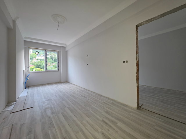 ÇINAR GRUP'DAN SATILIK ÇARŞIYA YAKIN 1+1 YATIRIMLIK FIRSAT DAİRE