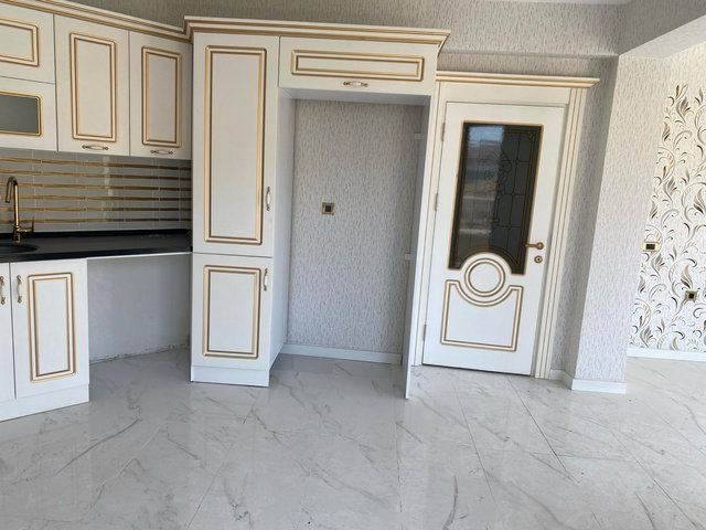 YILDIZTEPE MAH. CANBAYLAR TEPE TOWERSTE SATILIK 4+1 LÜKS DAİRE