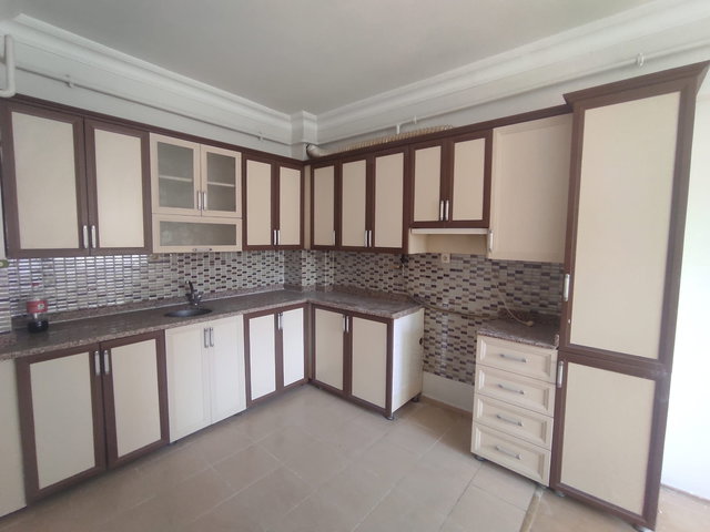 MALATYA LİSESİ ARKASINDA AZ KATLI SATILIK DAİRE