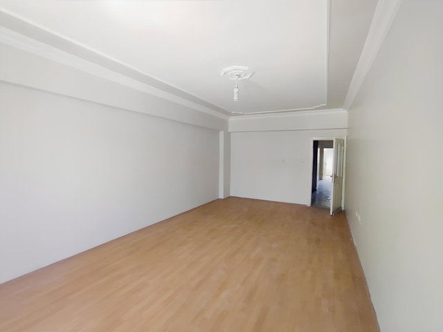 MALATYA LİSESİ ARKASINDA AZ KATLI SATILIK DAİRE