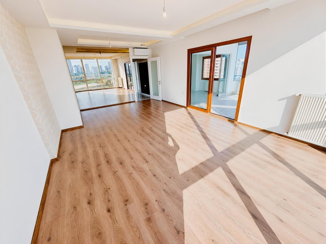 PORTAKAL MAH. 4+1 AMERİKAN MUTFAK GENİŞ LÜKS DAİRE