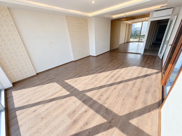 PORTAKAL MAH. 4+1 AMERİKAN MUTFAK GENİŞ LÜKS DAİRE