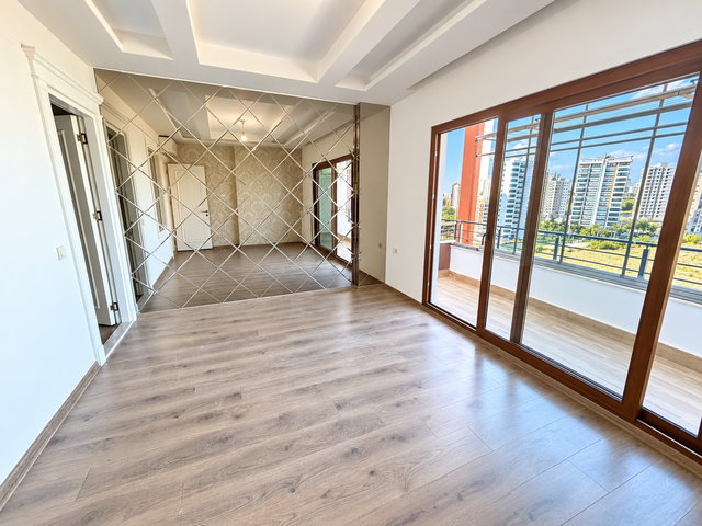 PORTAKAL MAH. 4+1 AMERİKAN MUTFAK GENİŞ LÜKS DAİRE