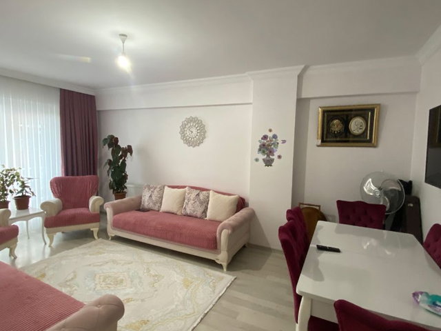 ÇAMLIEVLER SİTESİ 2+1 KAPALI MUTFAKLI
