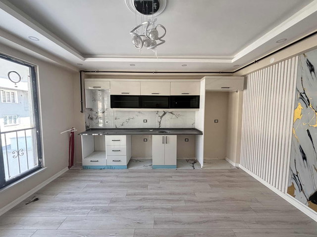FA ÖZBİR'DEN BAĞLIK OKULLAR BÖLGESİNDE ACİL SATILIK 1+1DAİRE