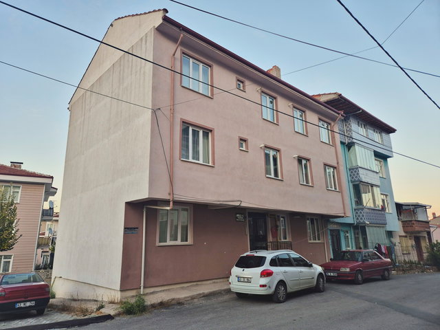 MARS'tan PARK HAYAT HASTANESİ ARKASINDA SATILIK 1+1 DAİRE