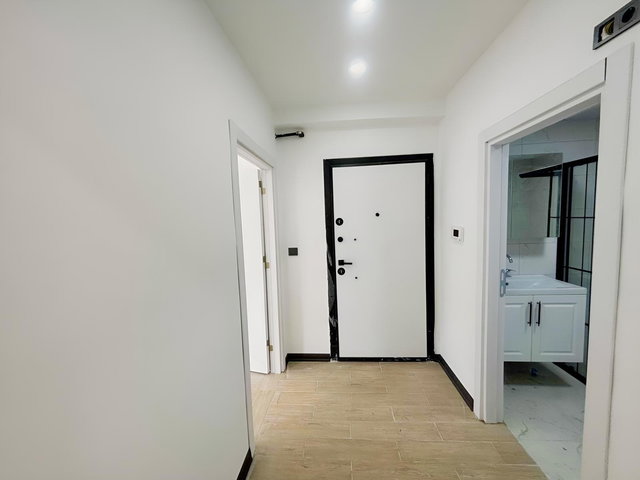 FA ÖZBİR'DEN ÇERKEZKÖY FEVZİPAŞA MERKEZDE ÖN CEPHE SATILIK 1+1