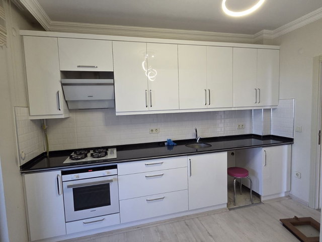 140m2 3.CÜ KAT KREDİYE UYGUN MALZEME VE İŞCİLİK 1Cİ SINIF DAİRE