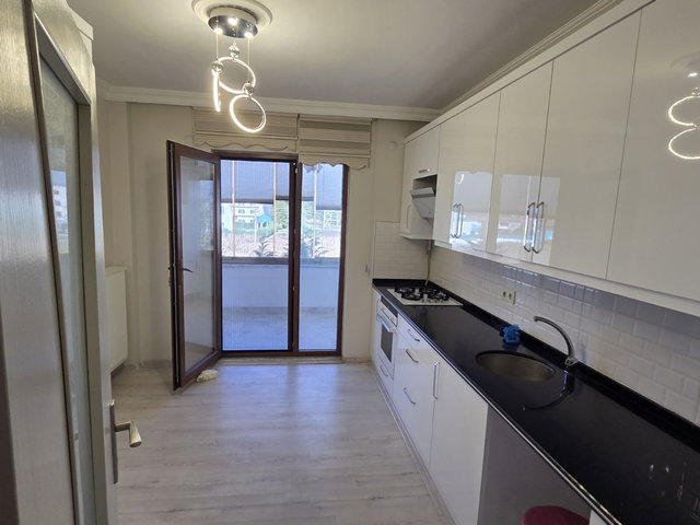 140m2 3.CÜ KAT KREDİYE UYGUN MALZEME VE İŞCİLİK 1Cİ SINIF DAİRE