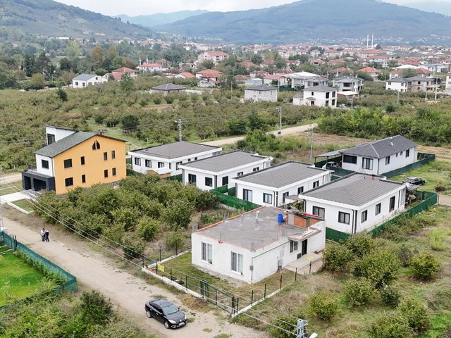 DOĞA İLE BAŞBAŞA YENİ YAPIM YERDEN ISITMA MÜSTAKİL EV
