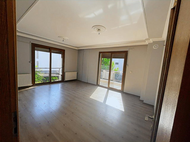 ANADOLU CADDESİ ÜZERİNDE KİRALIK DAİRE