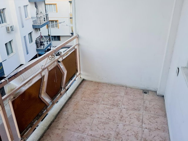Kemalpaşa Merkezde Arakat Satılık 3+1 Daire