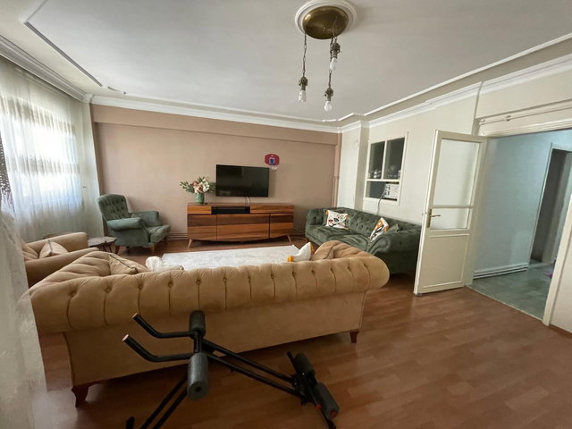 BKE BURSA KILIÇ TN SETBAŞI ŞİBLEDE SATILIK 3+1 105m2 3.KAT DAİRE