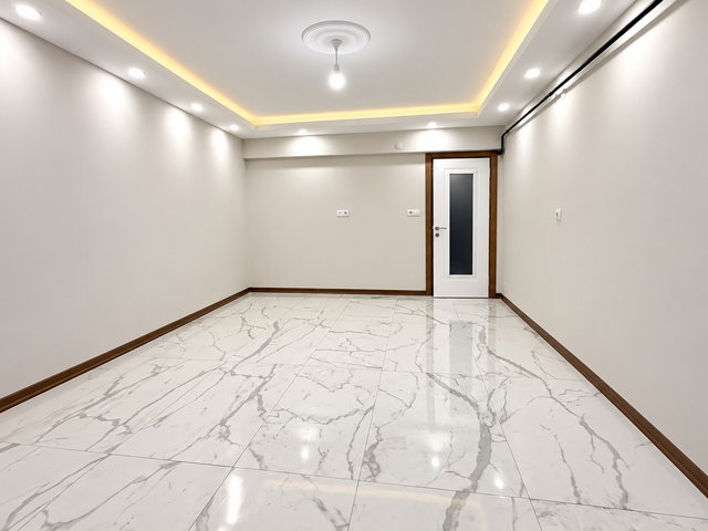 SAKARYA AKYAZI MAHALLESİ'NDE 2+1 DAİRE