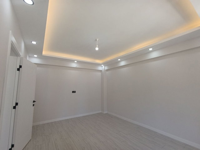 AKGÜL YATIRIMDAN KAPAKLI VATAN MAH SATILIK 2+1 DAİRE