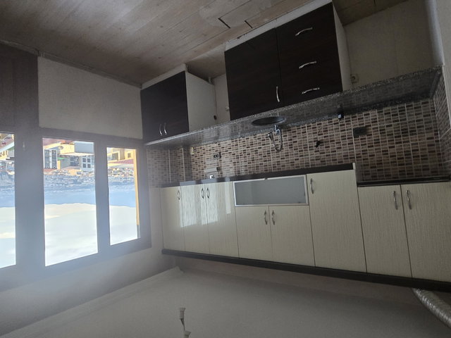 ATATÜRK MAHALLESİNDE ŞEHİR VE DENİZ MANZARALI SATILIK 3+1 DAİRE