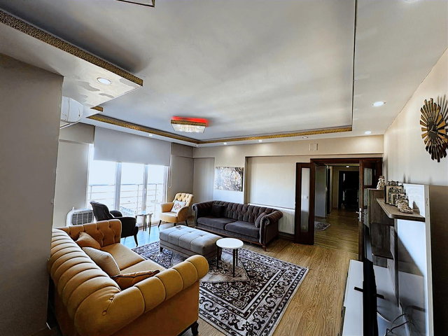 YOMRA TUĞRA SİTESİ 5+1 SATILIK DUBLEKS DAİRE