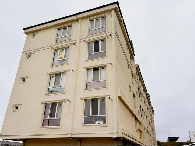 FA ÖZBİR EMLAKTAN MERKEZİ KONUMDA ARAKAT KİRALIK 1+1DAİRE