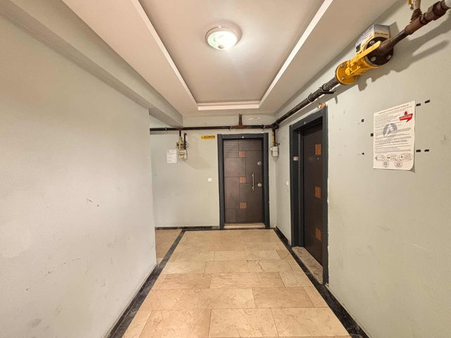FA ÖZBİR EMLAKTAN MERKEZİ KONUMDA ARAKAT KİRALIK 1+1DAİRE