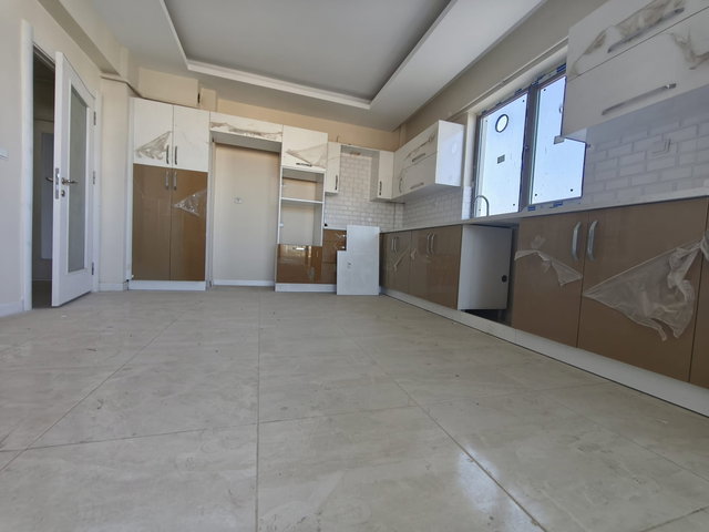 BOSTANBAŞI ANA CAD. ORHANOĞLU SİT. KİRALIK 3+1 LÜKS DAİRE