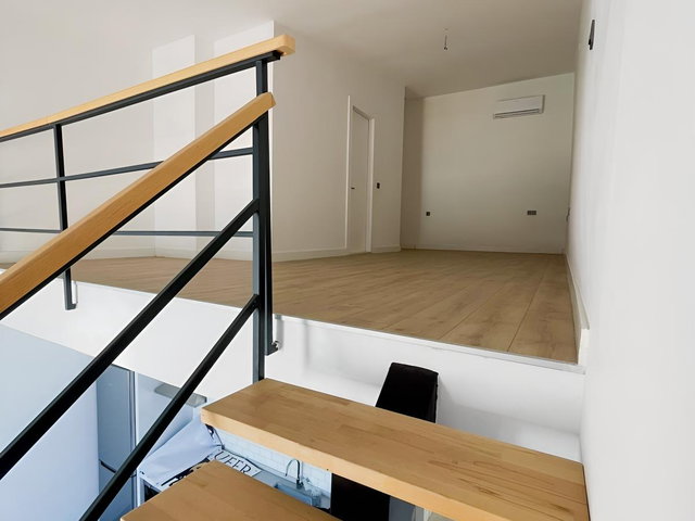 ÇEŞME DALYAN MARİNA YAKININDA 2+1 SATILIK LOFT DAİRE