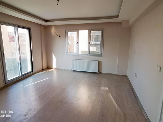 ULUFER'DEN BALÇOVA GENÇ BİNA YATIRIMLIK SATILIK DAİRE
