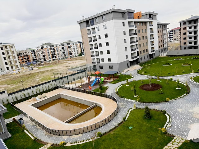 UFUKATASEVER GAYRİMENKULDEN TEPE BÖLGESINDE SATILIK DAİRELER