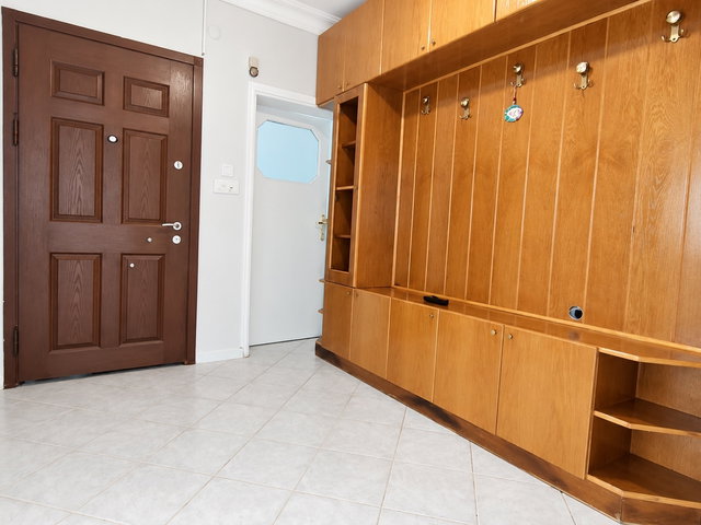 ŞİRİNYALI ALTINEVLER GÜNEY SİTESİNDE KİRALIK 3+1 ASANSÖRLÜ