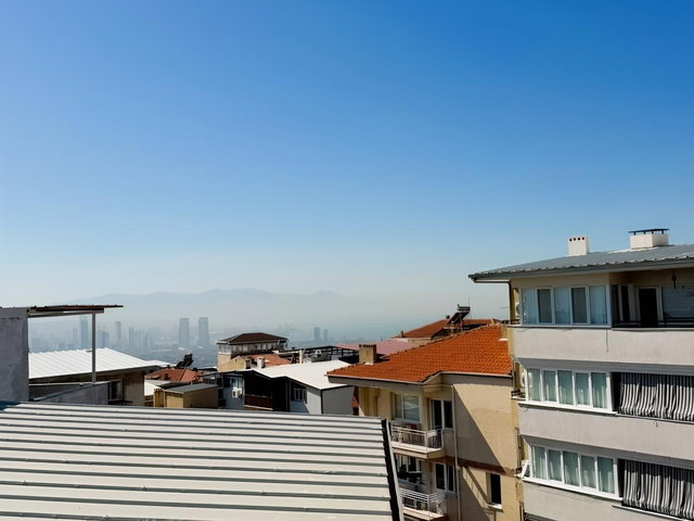 Bornova İnönü mahallesi fırsat Satılık 1+1